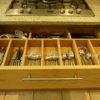 Cutlery drawer