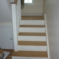 Oak and Painted Staircase with bespoke square bottom tread