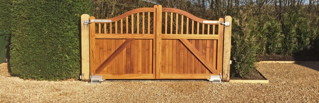 Timber gates in basingstoke